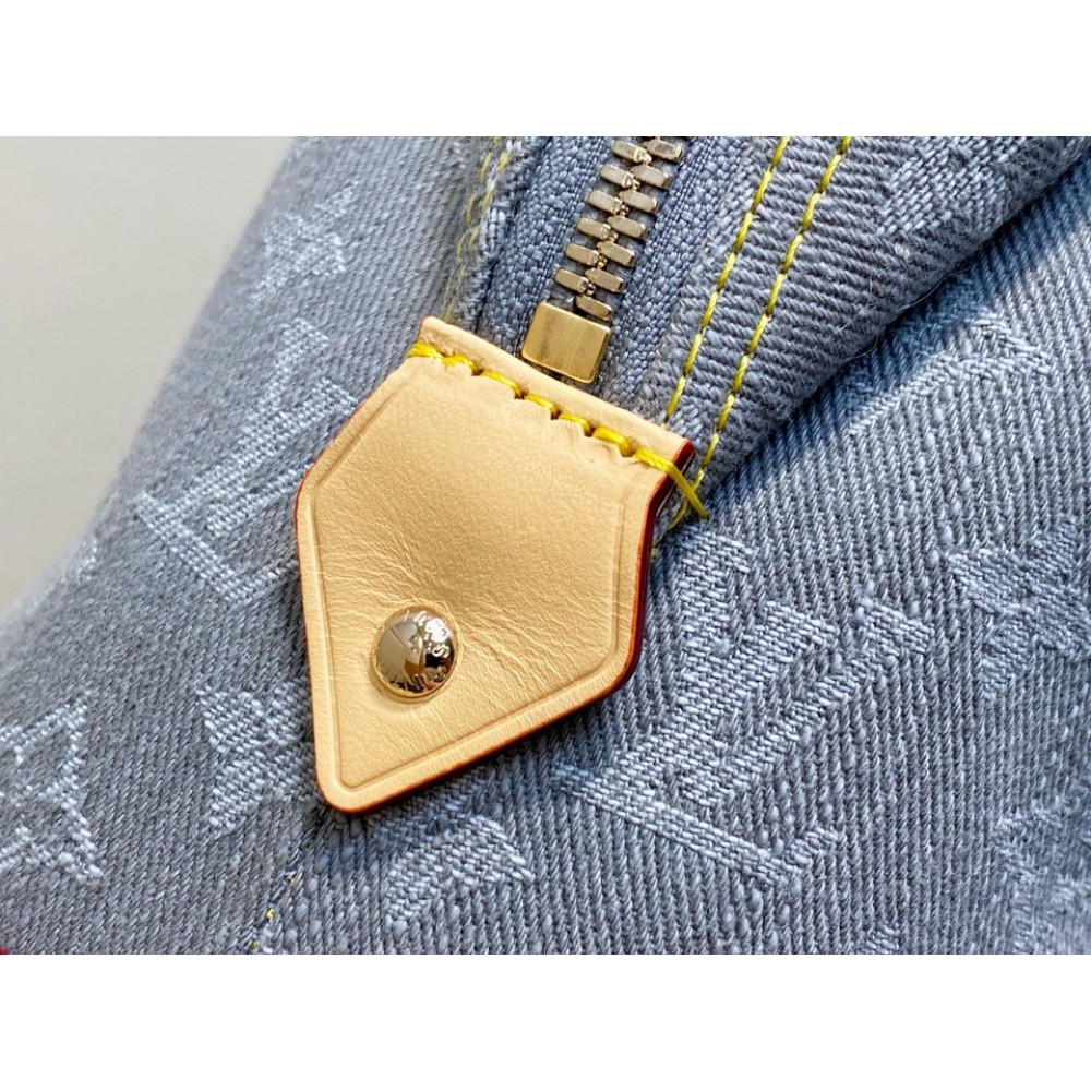 Lv Cosmétique M13750 27x18x9cm  Bags