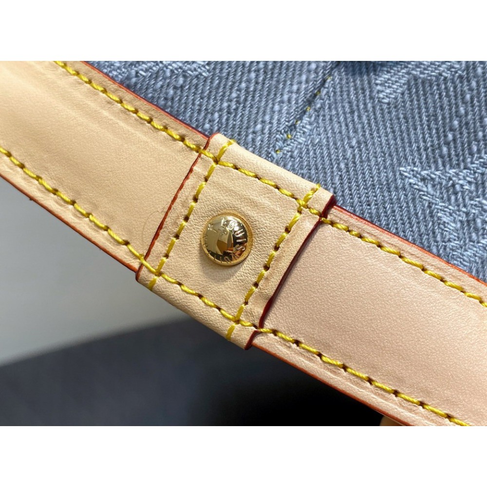 Lv Cosmétique M13750 27x18x9cm  Bags