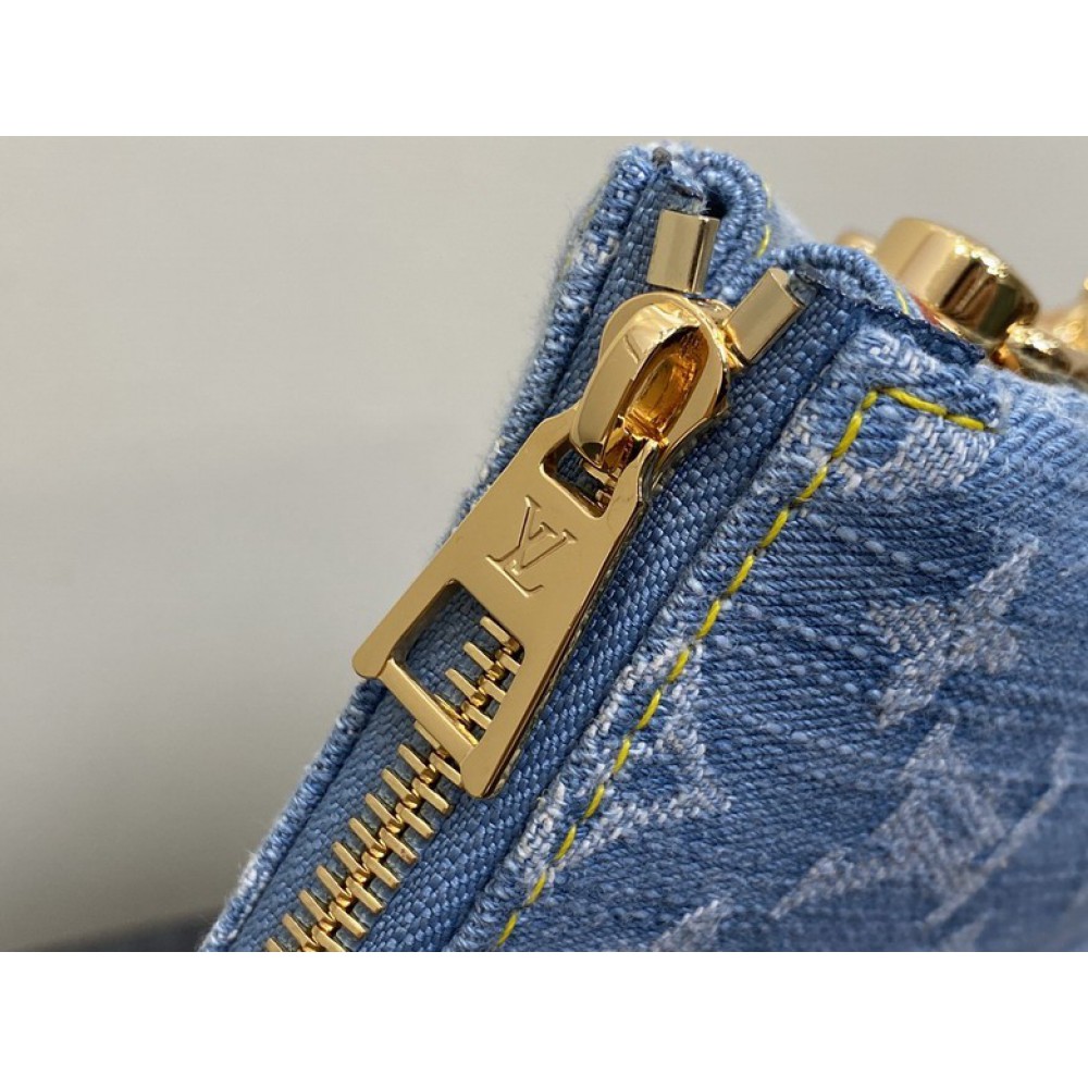 Lv Coussin MM M11401 21x16x7cm Bags