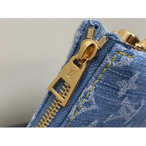 Lv Coussin MM M11401 21x16x7cm Bags