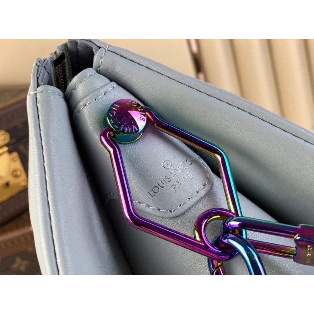 Lv Coussin M11436 26x20x12cm Bags