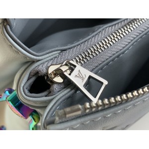 Lv Coussin M11436 26x20x12cm Bags