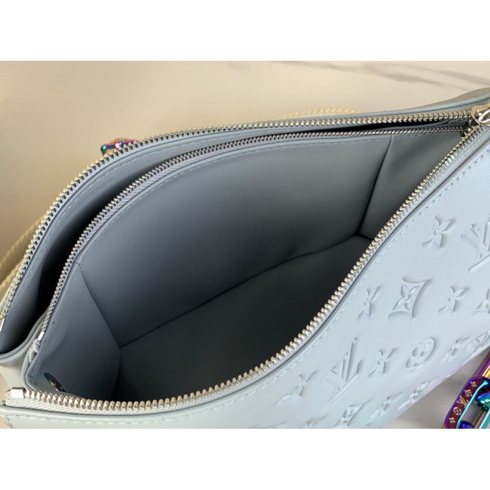 Lv Coussin M11436 26x20x12cm Bags
