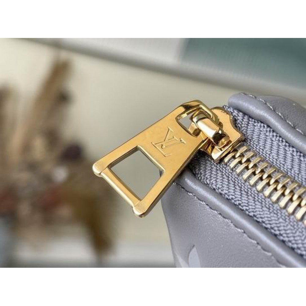 Lv Coussin M20842 26x20x12cm Bags