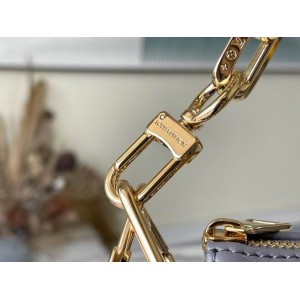 Lv Coussin M20842 26x20x12cm Bags