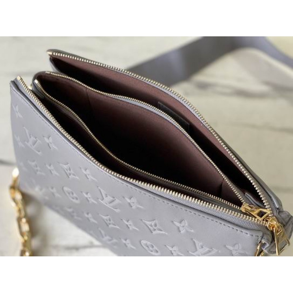 Lv Coussin M20842 26x20x12cm Bags