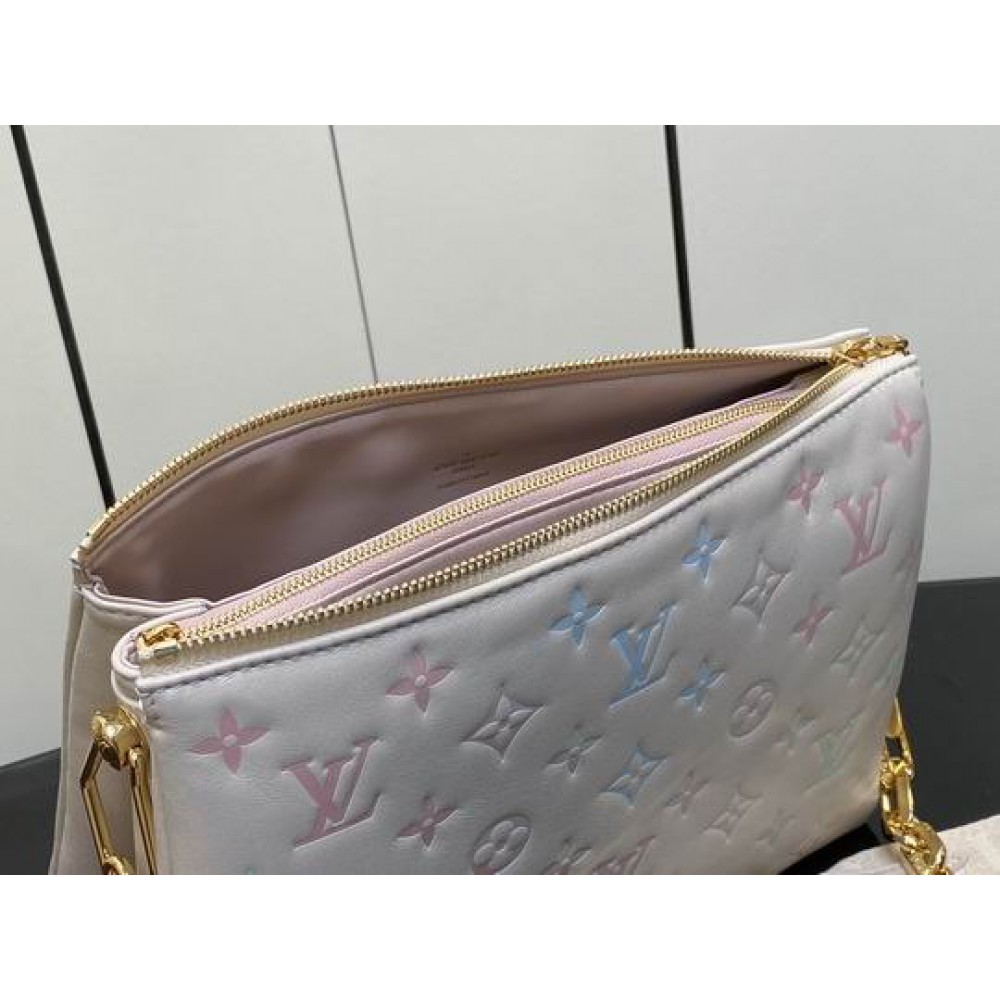 Lv Coussin M22992 26x20x12cm Bags