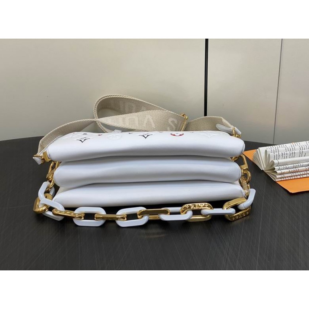 Lv Coussin M23466 26x20x12cm Bags