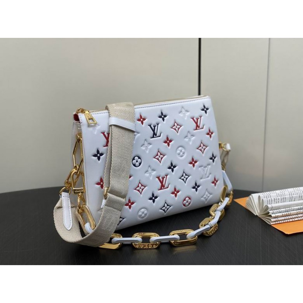 Lv Coussin M23466 26x20x12cm Bags