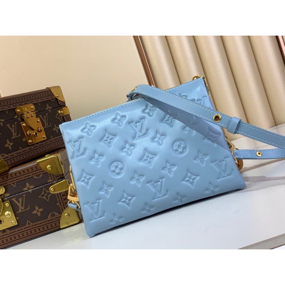 Lv Coussin MM M24338 21x16x7cm Bags