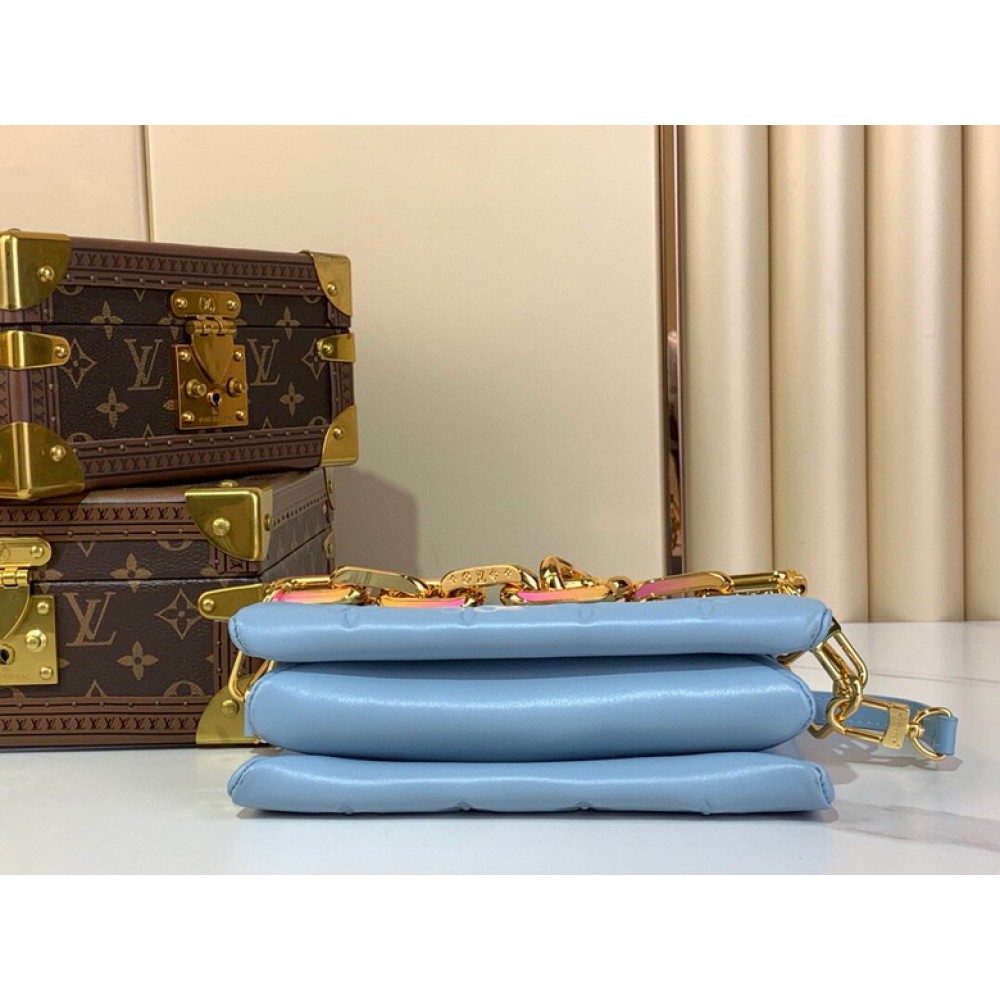 Lv Coussin MM M24338 21x16x7cm Bags