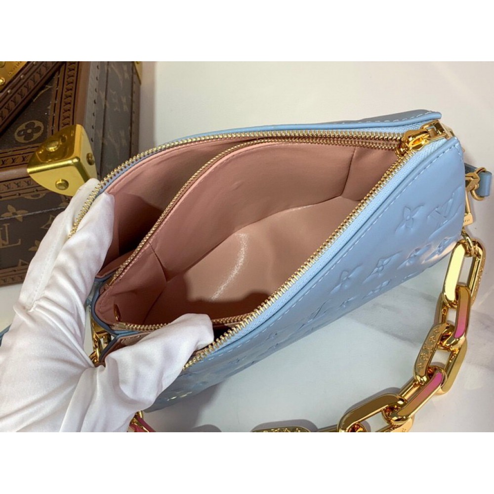 Lv Coussin MM M24338 21x16x7cm Bags