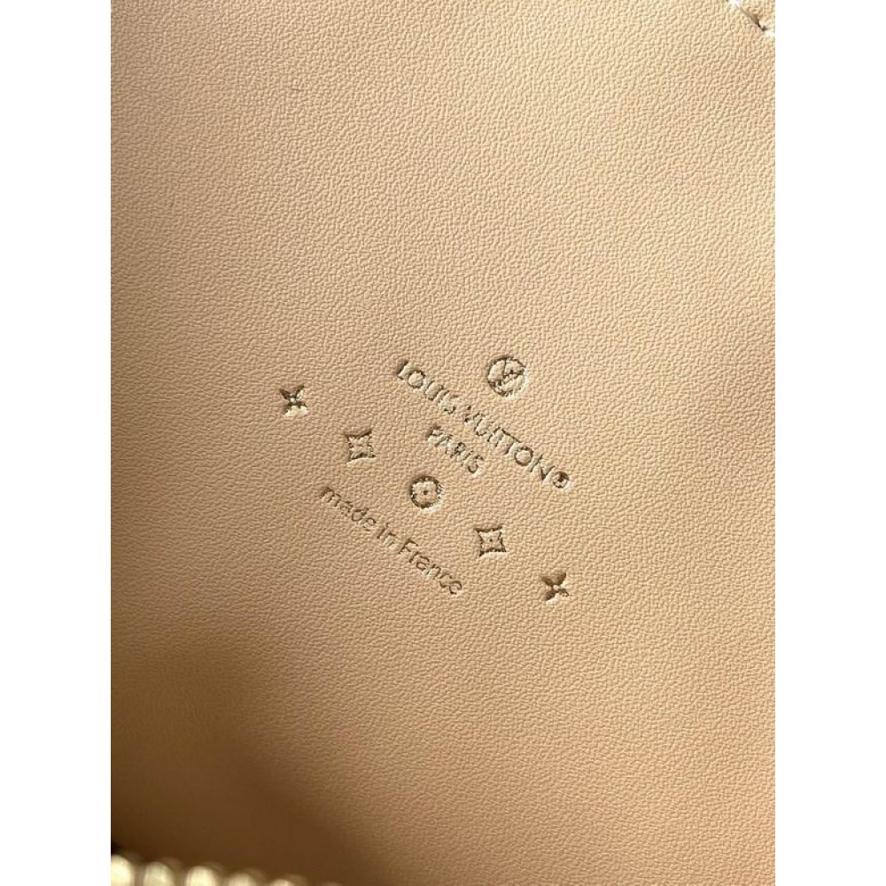 Lv Coussin M24564 26x20x12cm Bags