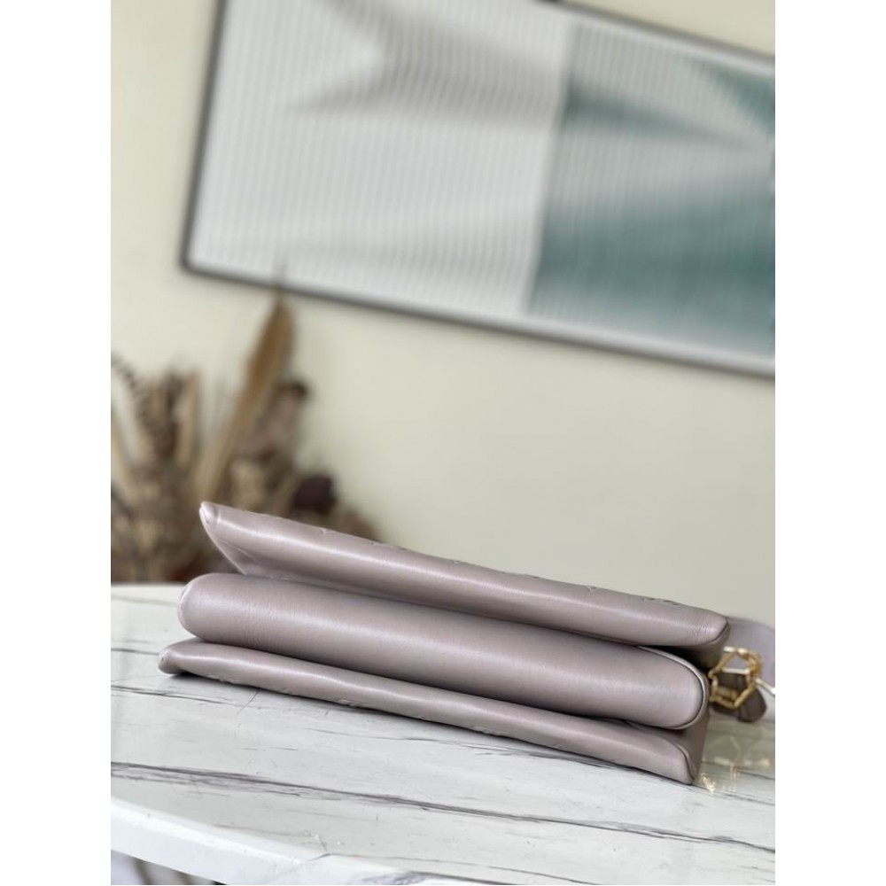 Lv Coussin MM M21264 34x24x12cm Bags