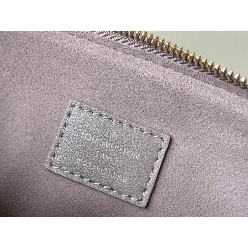 Lv Coussin MM M21264 34x24x12cm Bags