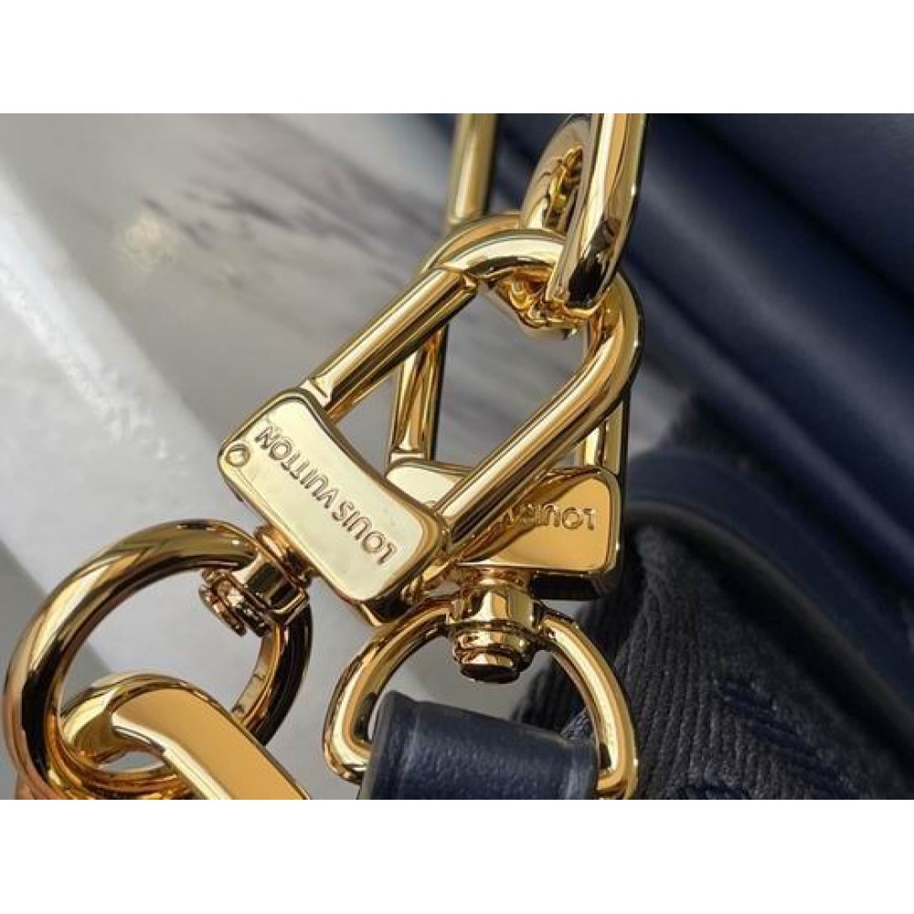 Lv Coussin M57790 26x20x12cm Bags