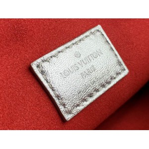 Lv Coussin M57790 26x20x12cm Bags