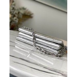 Lv Coussin M57790 26x20x12cm Bags