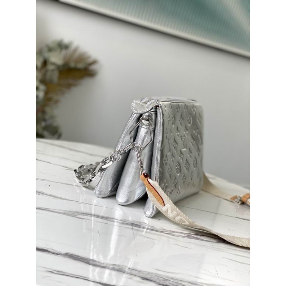 Lv Coussin M57790 26x20x12cm Bags