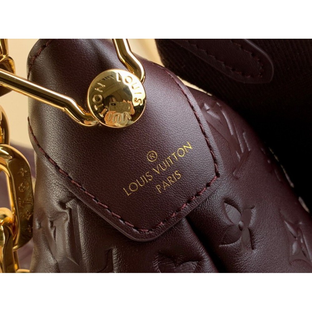 Lv Coussin Hobo m12068 38x33x10cm Bags