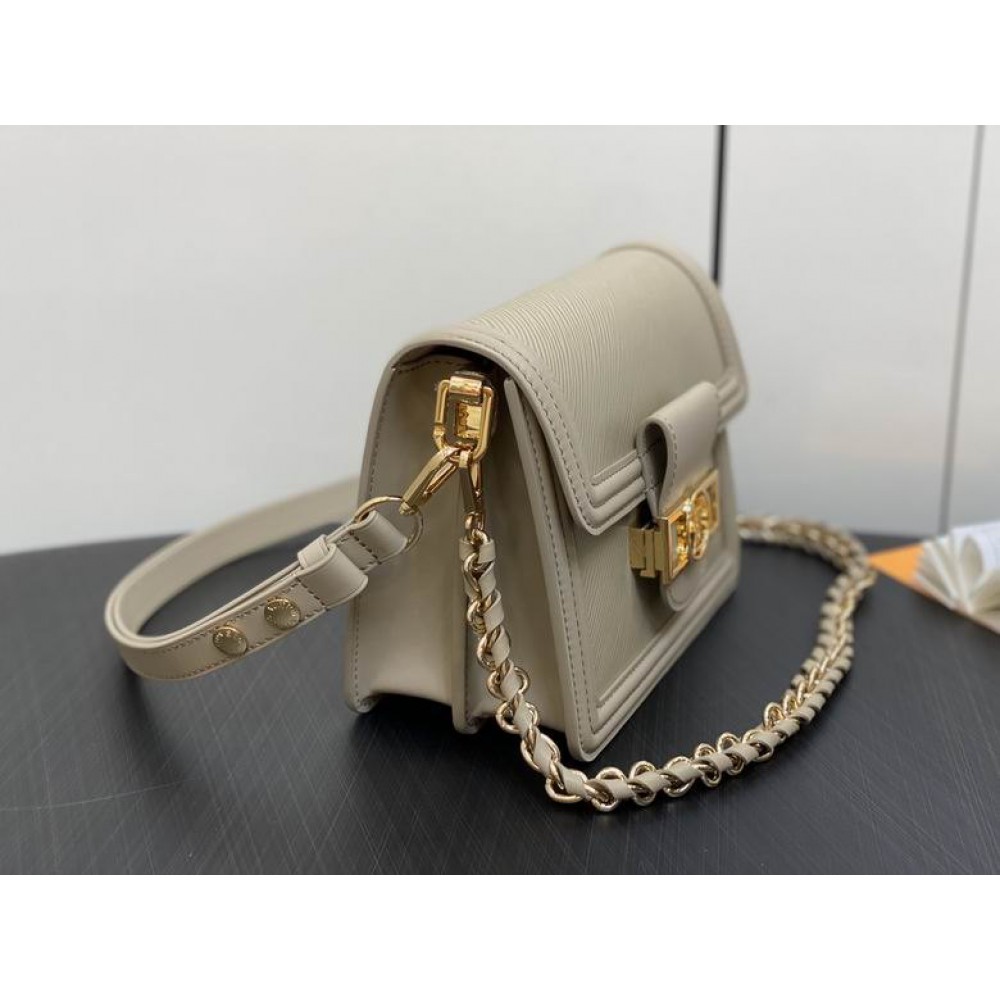 Lv Dauphine m23358 15x9x20cm  Bags
