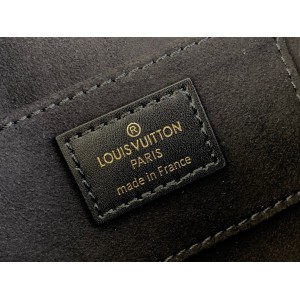 Lv Dauphine East-West M23603 21x12x5cm Bags