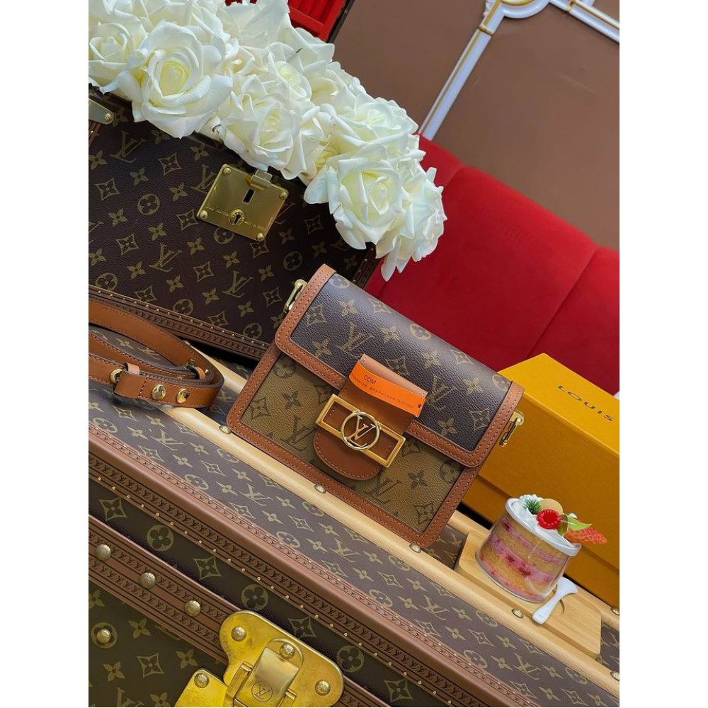 Lv Dauphine M45959 20x15x9cm  Bags