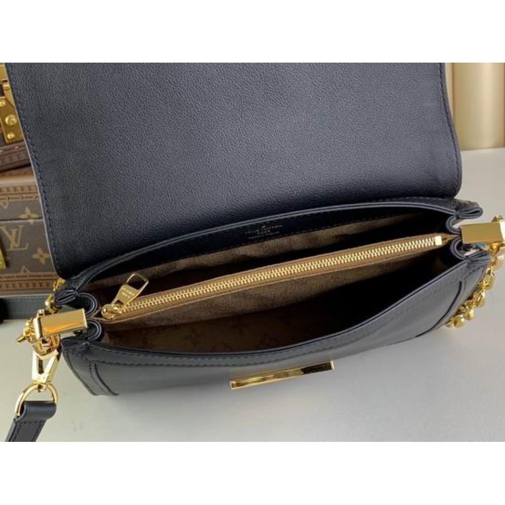 Lv Dauphine m25209 17x9x24cm  Bags