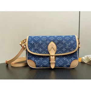 Lv Diane M13070 25x9x15cm  Bags