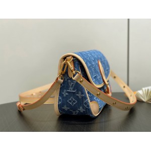 Lv Diane M13070 25x9x15cm  Bags