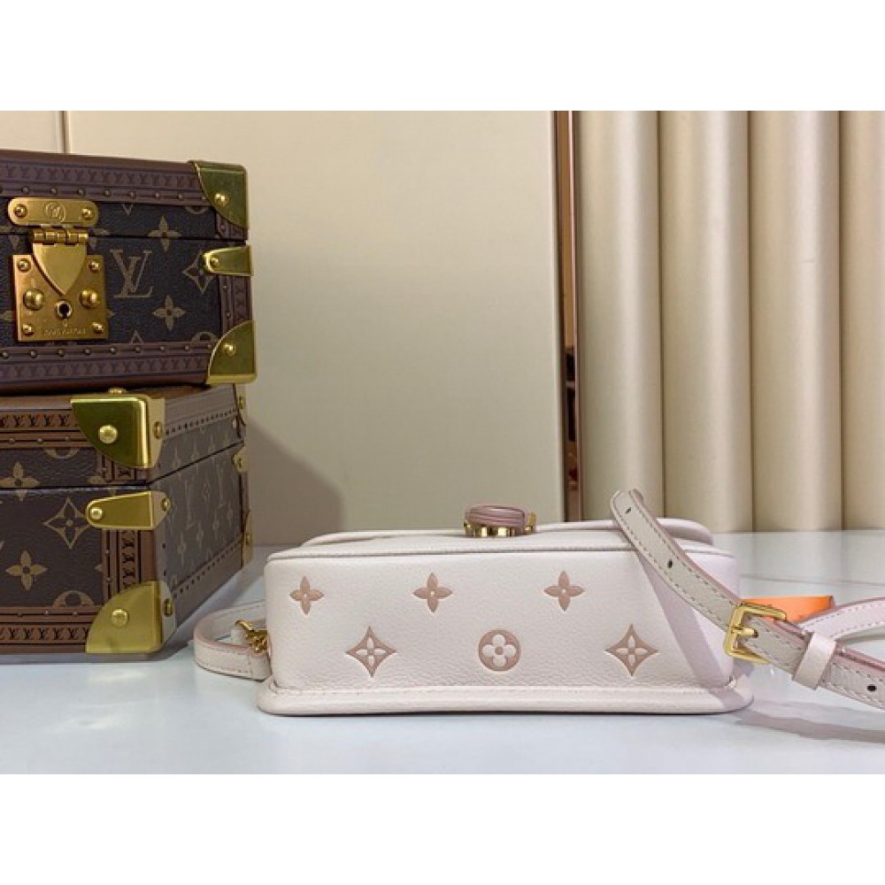 Lv Diane M13642 10.5x6x19cm Bags