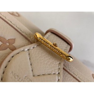 Lv Diane M13642 10.5x6x19cm Bags