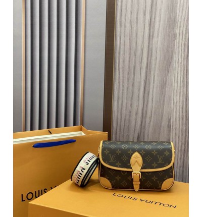 Lv Diane M45985 25x9x15cm 