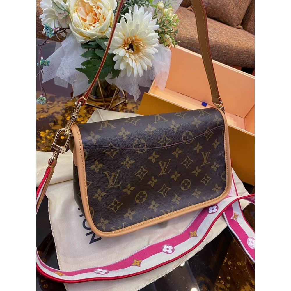 Lv Diane M46049 25x9x15cm  Bags