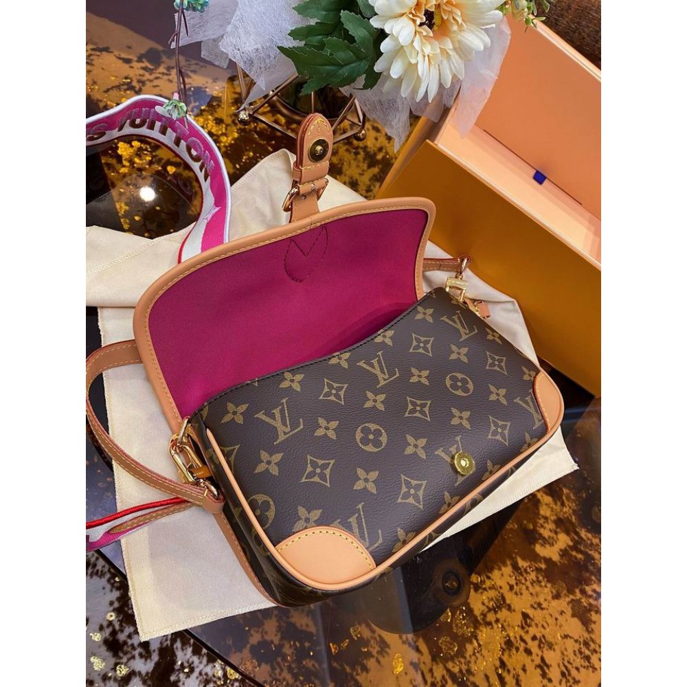 Lv Diane M46049 25x9x15cm  Bags
