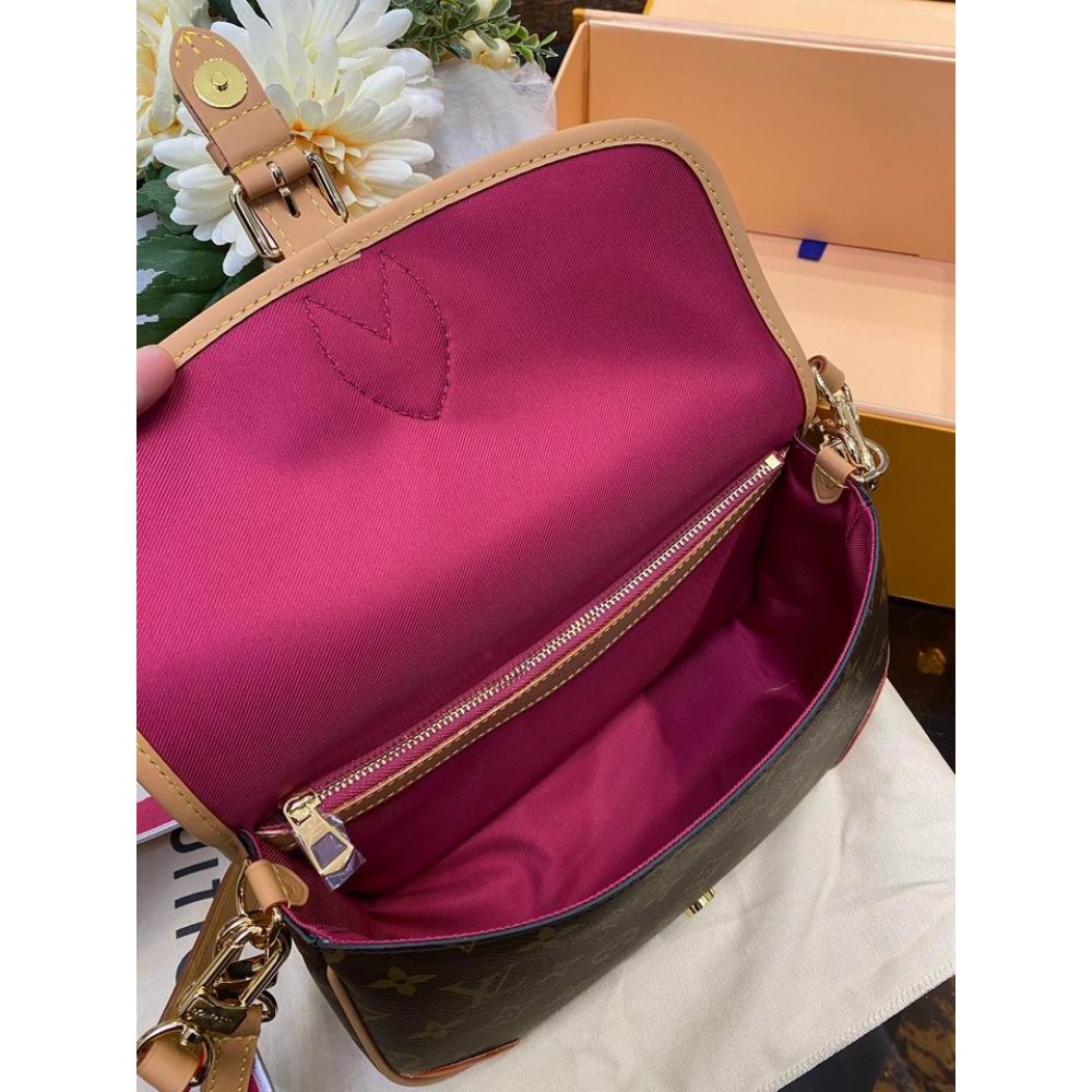 Lv Diane M46049 25x9x15cm  Bags