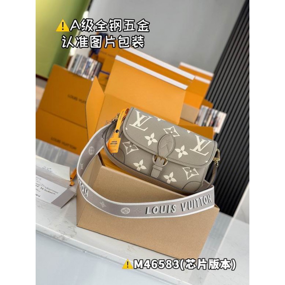 Lv Diane M46583 25x9x15cm  Bags