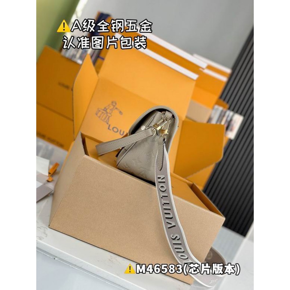 Lv Diane M46583 25x9x15cm  Bags