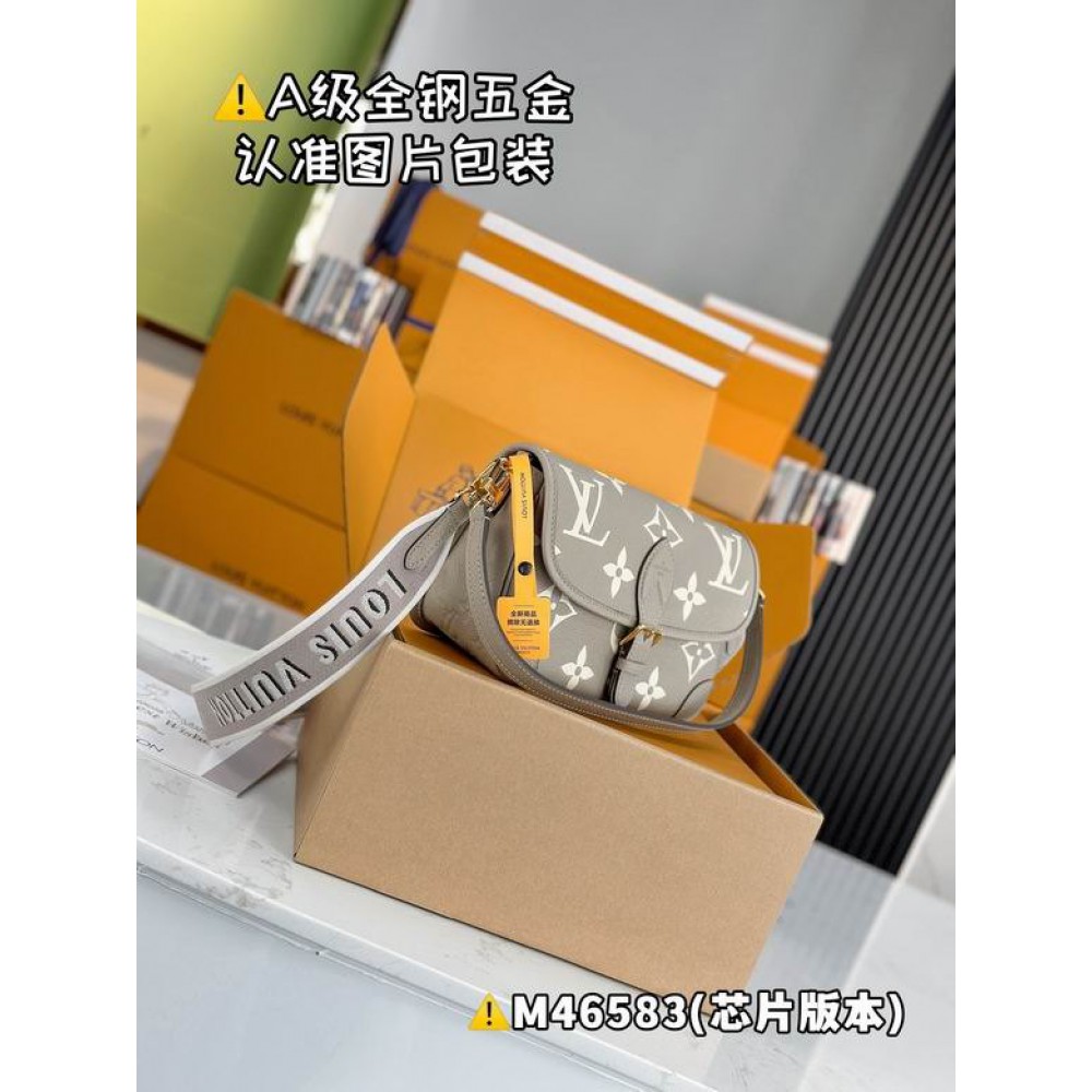 Lv Diane M46583 25x9x15cm  Bags