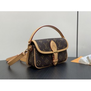 Lv Diane M83566 10.5x6x19cm Bags