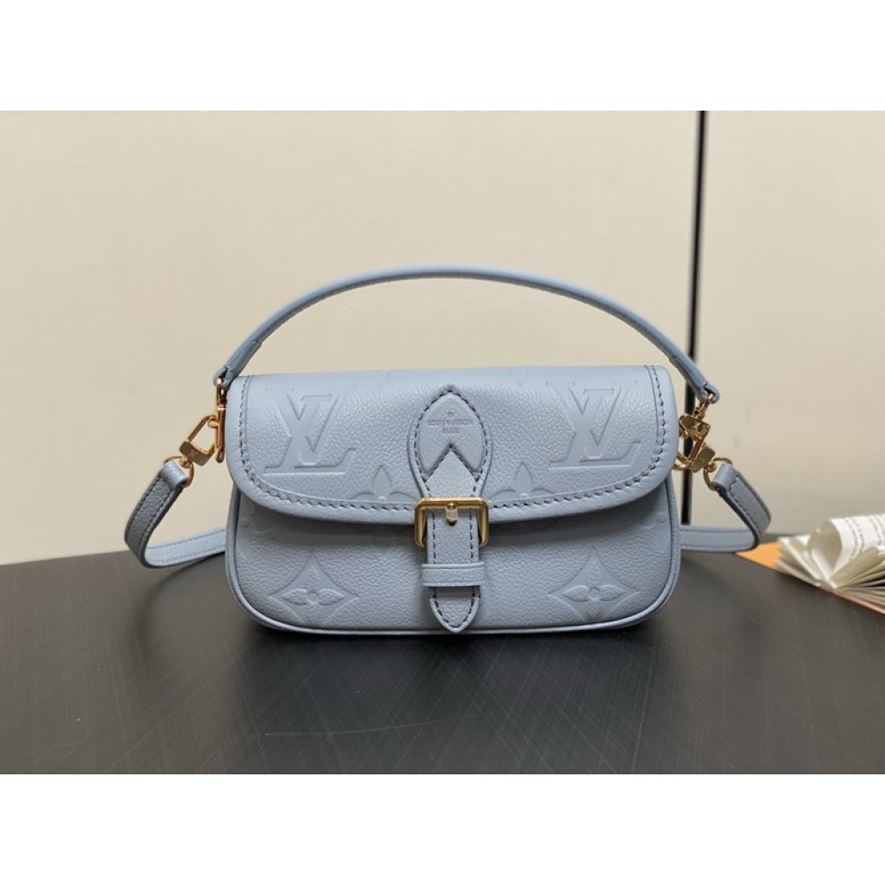 Lv Diane M83592 10.5x6x19cm Bags