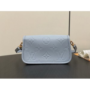 Lv Diane M83592 10.5x6x19cm Bags