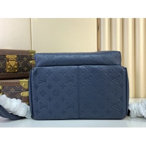 Lv Discovery M14884 29x38x20cm Bags