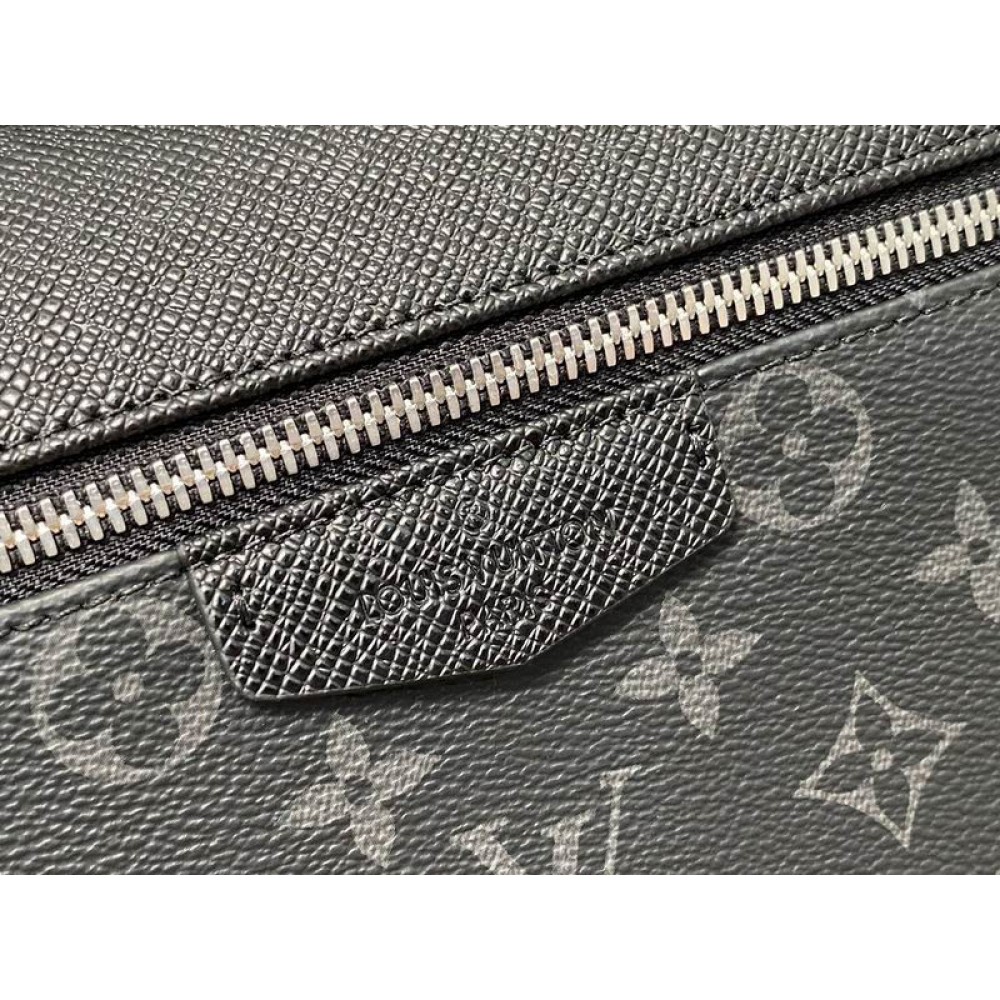Lv Discovery M30230 37x40x20cm Bags
