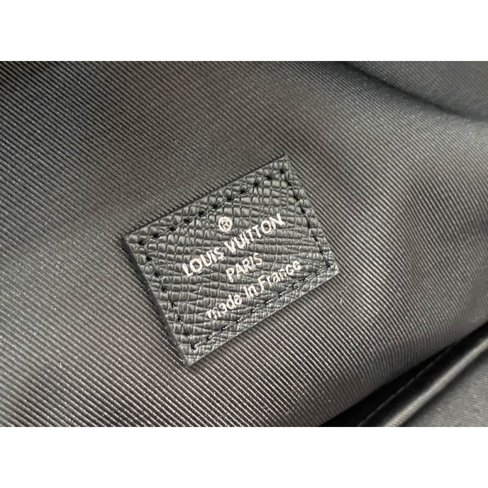 Lv Discovery M30230 37x40x20cm Bags