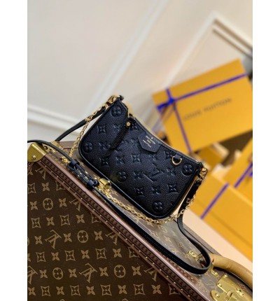 Lv Easy Pouch On Strap M80349 19x11.5x3cm