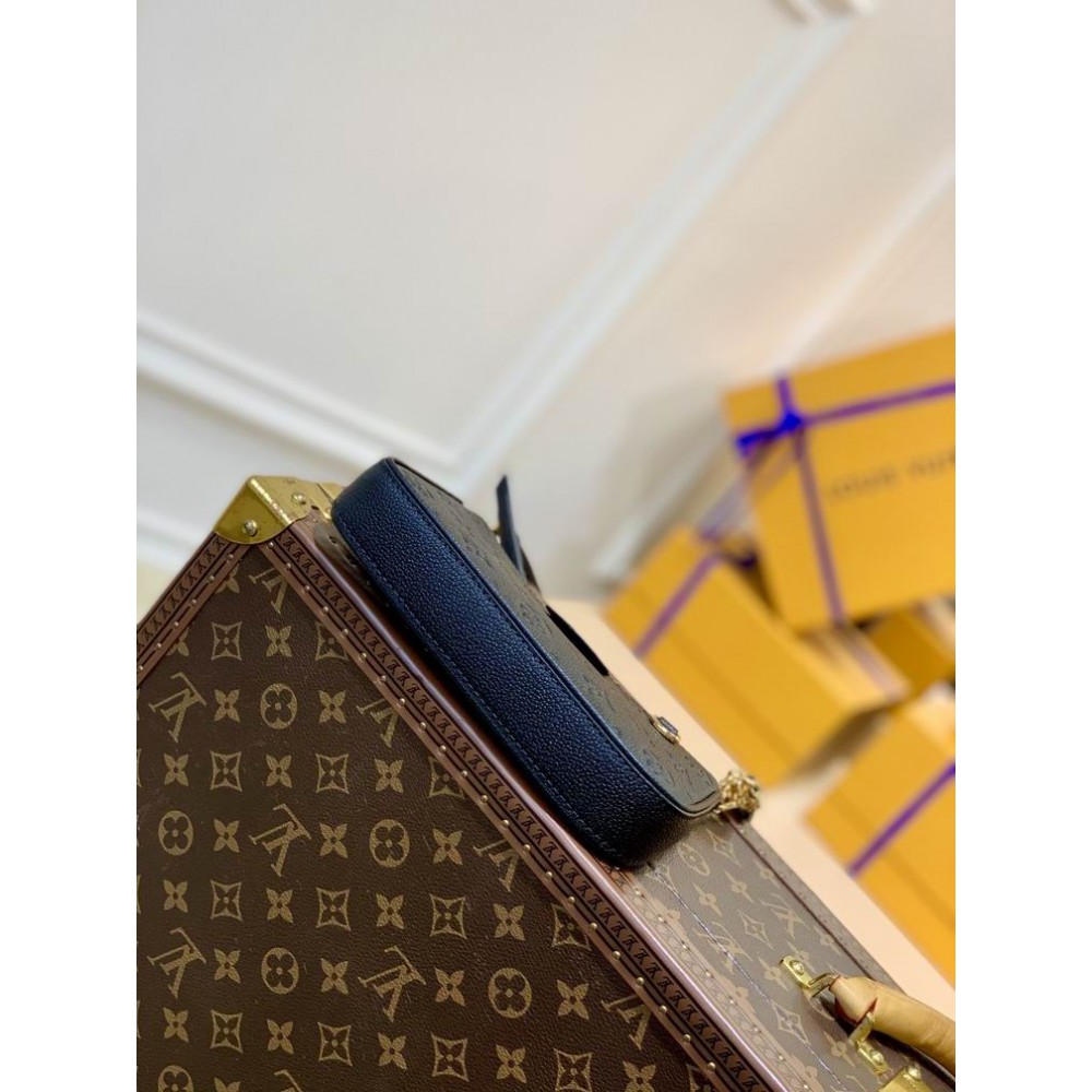 Lv Easy Pouch On Strap M80349 19x11.5x3cm Bags