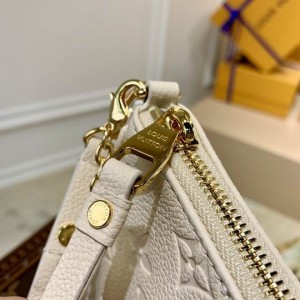 Lv Easy Pouch On Strap M80349 19x11.5x3cm Bags