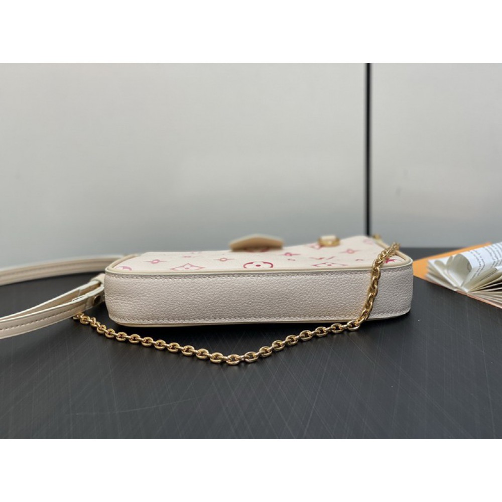 Lv Easy Pouch On Strap M80349 19x11.5x3cm Bags