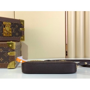 Lv Easy Pouch On Strap M80349 19x11.5x3cm Bags